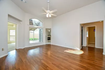 1816 Oak Lodge Drive, Pearland, TX 77581 - Photo 6