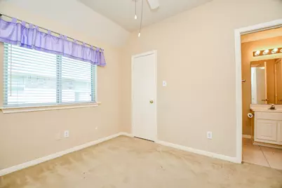 1816 Oak Lodge Drive, Pearland, TX 77581 - Photo 18