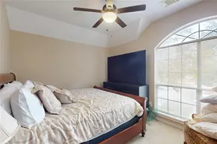 174 Queenscliff Ct, The Woodlands, TX 77382 - Photo 26