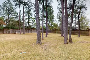 174 Queenscliff Ct, The Woodlands, TX 77382 - Photo 28