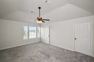 101 Cacao St, Lake Jackson, TX 77566 - Photo 16