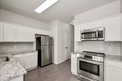 101 Cacao Street, Lake Jackson, TX 77566 - Photo 12