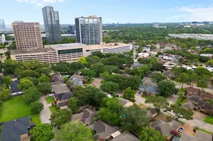 310 W Fair Harbor Ln, Houston, TX 77079 - Photo 28