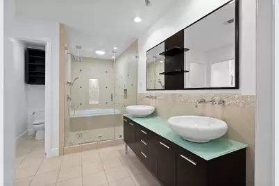 310 W Fair Harbor Lane, Houston, TX 77079 - Photo 20