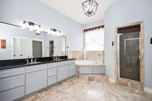 1121 W 17th St, Houston, TX 77008 - Photo 20