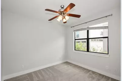 1121 W 17th Street #B, Houston, TX 77008 - Photo 16