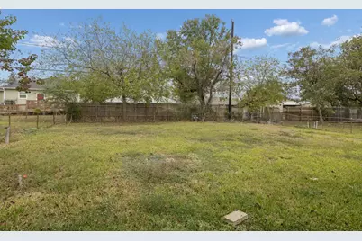 9029 Homewood Lane, Houston, TX 77078 - Photo 22