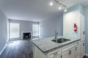 10001 Westpark Dr, Houston, TX 77042 - Photo 6