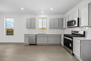 402 Point Nemo St, Crosby, TX 77532 - Photo 6