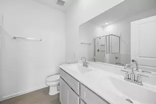 402 Point Nemo St, Crosby, TX 77532 - Photo 16
