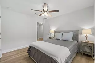 13301 Lago Acero Ln, La Marque, TX 77568 - Photo 10