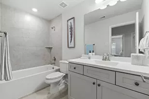13301 Lago Acero Ln, La Marque, TX 77568 - Photo 14