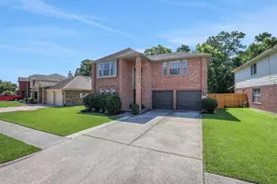 21843 Whispering Forest Dr, Kingwood, TX 77339 - Photo 2