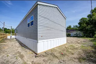 11231 E Jacinto Dr, Houston, TX 77044 - Photo 6
