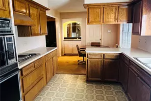 9918 Sagegreen Dr, Houston, TX 77089 - Photo 8