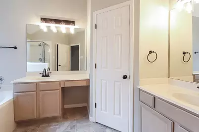 1118 Chase Park Drive, Bacliff, TX 77518 - Photo 14