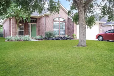 1118 Chase Park Drive, Bacliff, TX 77518 - Photo 1