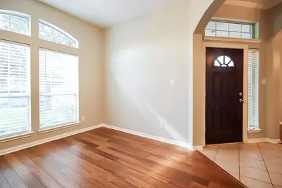 1118 Chase Park Drive, Bacliff, TX 77518 - Photo 8