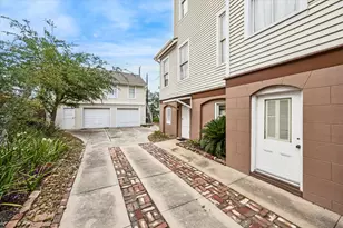 1818 Broadway St, Galveston, TX 77550 - Photo 44