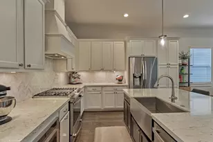62 Dobbs View Ln, Spring, TX 77389 - Photo 10