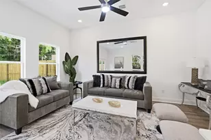 1526 Armada Dr, Houston, TX 77091 - Photo 16