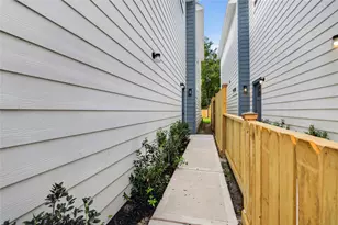 1526 Armada Dr, Houston, TX 77091 - Photo 46