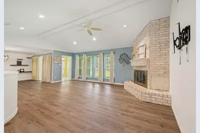 3423 Crow Valley Drive, Missouri City, TX 77459 - Photo 6