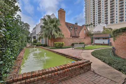 5370 Brownway Street #D33, Houston, TX 77056 - Photo 34