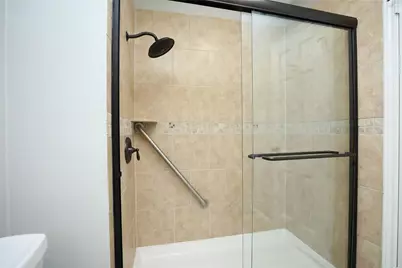 5370 Brownway Street #D33, Houston, TX 77056 - Photo 26