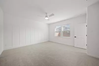 8438 Bay Oaks Drive, Baytown, TX 77523 - Photo 10