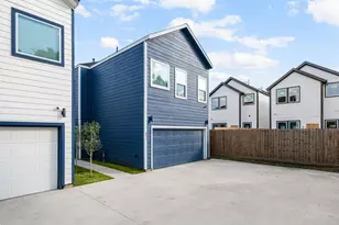 851 S Victory Dr, Houston, TX 77088 - Photo 40