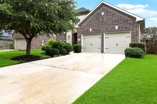 29142 Crested Butte Dr, Katy, TX 77494 - Photo 2