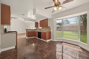 10730 Sagewind Dr, Houston, TX 77089 - Photo 16