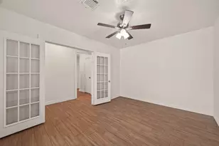 10730 Sagewind Dr, Houston, TX 77089 - Photo 8