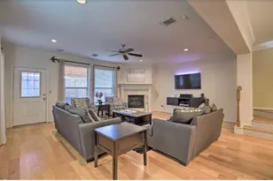1006 Rochow St, Houston, TX 77019 - Photo 2