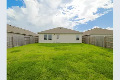 9647 Atwood Lake Drive, Baytown, TX 77521 - Photo 12