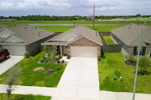 9647 Atwood Lake Dr, Baytown, TX 77521 - Photo 14