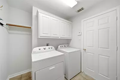 5531 Cranston Court, Sugar Land, TX 77479 - Photo 12