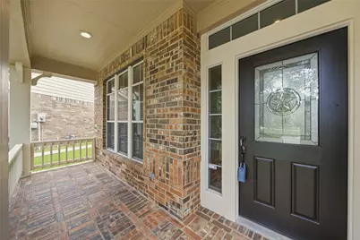 5531 Cranston Court, Sugar Land, TX 77479 - Photo 2