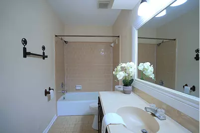 209 Dogwood Street, Lake Jackson, TX 77566 - Photo 34