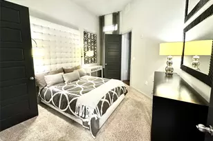 2525 McCue St Rd, Houston, TX 77056 - Photo 6