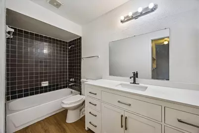 768 Memorial Mews Street #4, Houston, TX 77079 - Photo 6