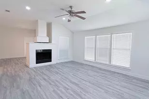 3514 Vineyard Dr, Houston, TX 77082 - Photo 2