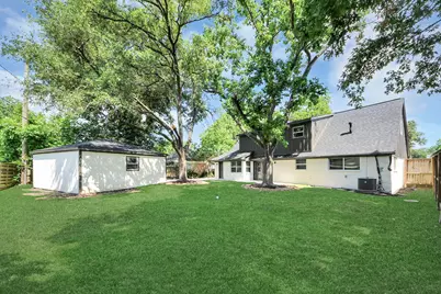 6015 McKnight Street, Houston, TX 77035 - Photo 32