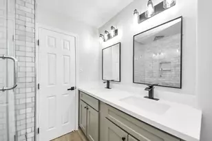 6015 McKnight St, Houston, TX 77035 - Photo 6