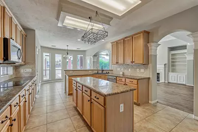 6610 Glenhill Drive, Spring, TX 77389 - Photo 12