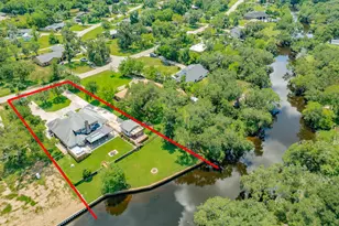 41 Robinhood Ln, Clute, TX 77531 - Photo 4