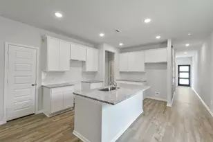 2033 Caney Crk Ct, Conroe, TX 77301 - Photo 2