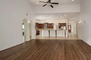 46 Caprice Bend Pl, Tomball, TX 77375 - Photo 8