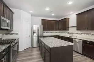 2514 Arbor Edge Crossing, Texas City, TX 77568 - Photo 10